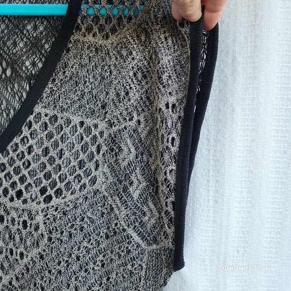NWOT BLACK/BEIGE CROCHETED TOP/BEACH COVERUP LILY BY FIRMIANA - SIZE LARGE - Picture 5 of 12